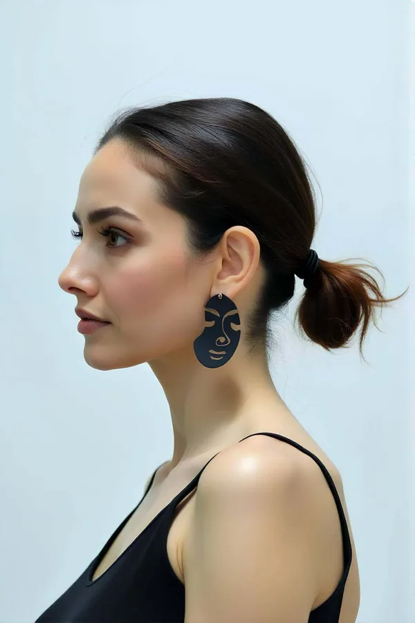 Toptan lazer kesim statement küpe, Abstract Face Statement Earrings