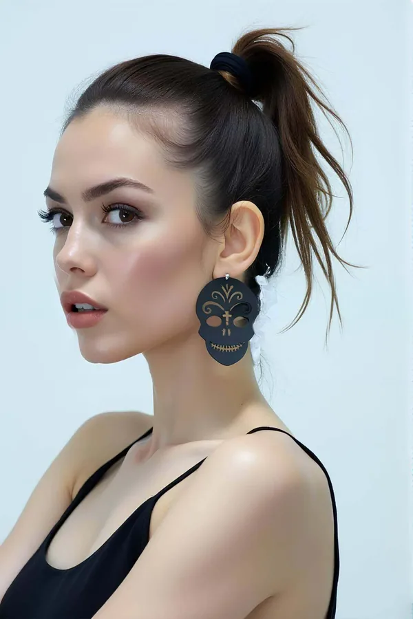 Toptan lazer kesim statement küpe, Sugar Skull Earrings with Laser Cut Detailing